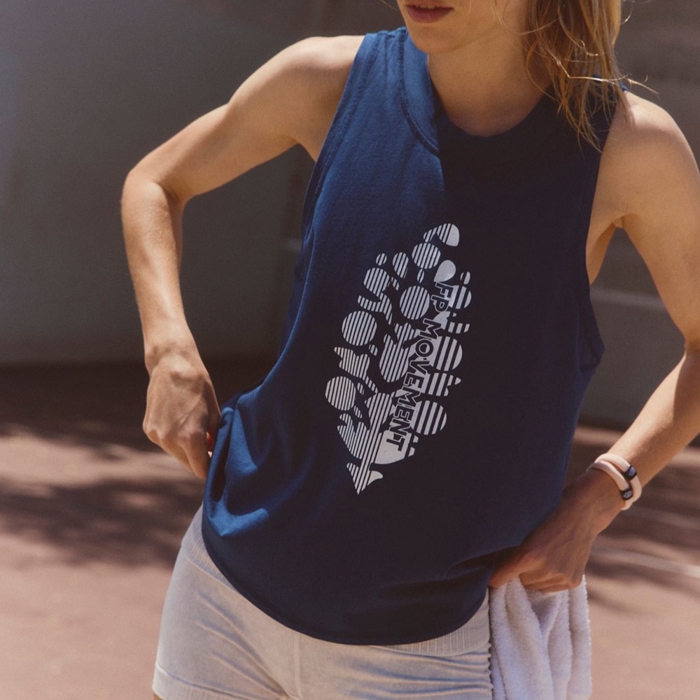 EUC lot of 3 Free People Logo Tank S - Picture 2 of 9